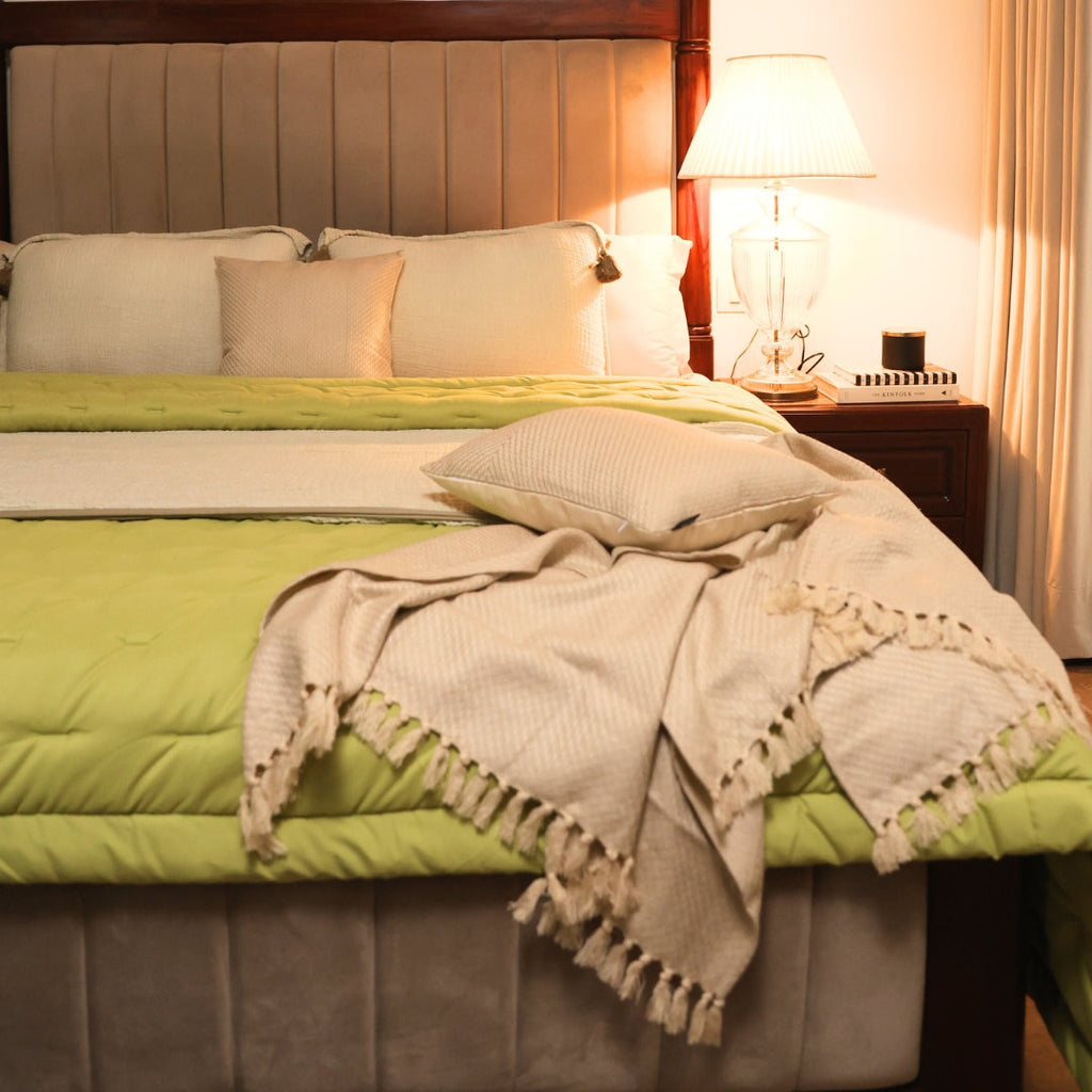 Sadyaska Parrot Green Double Bed Reversible Heavy Winter Downfill Micro Peach 1 Pcs Quilt