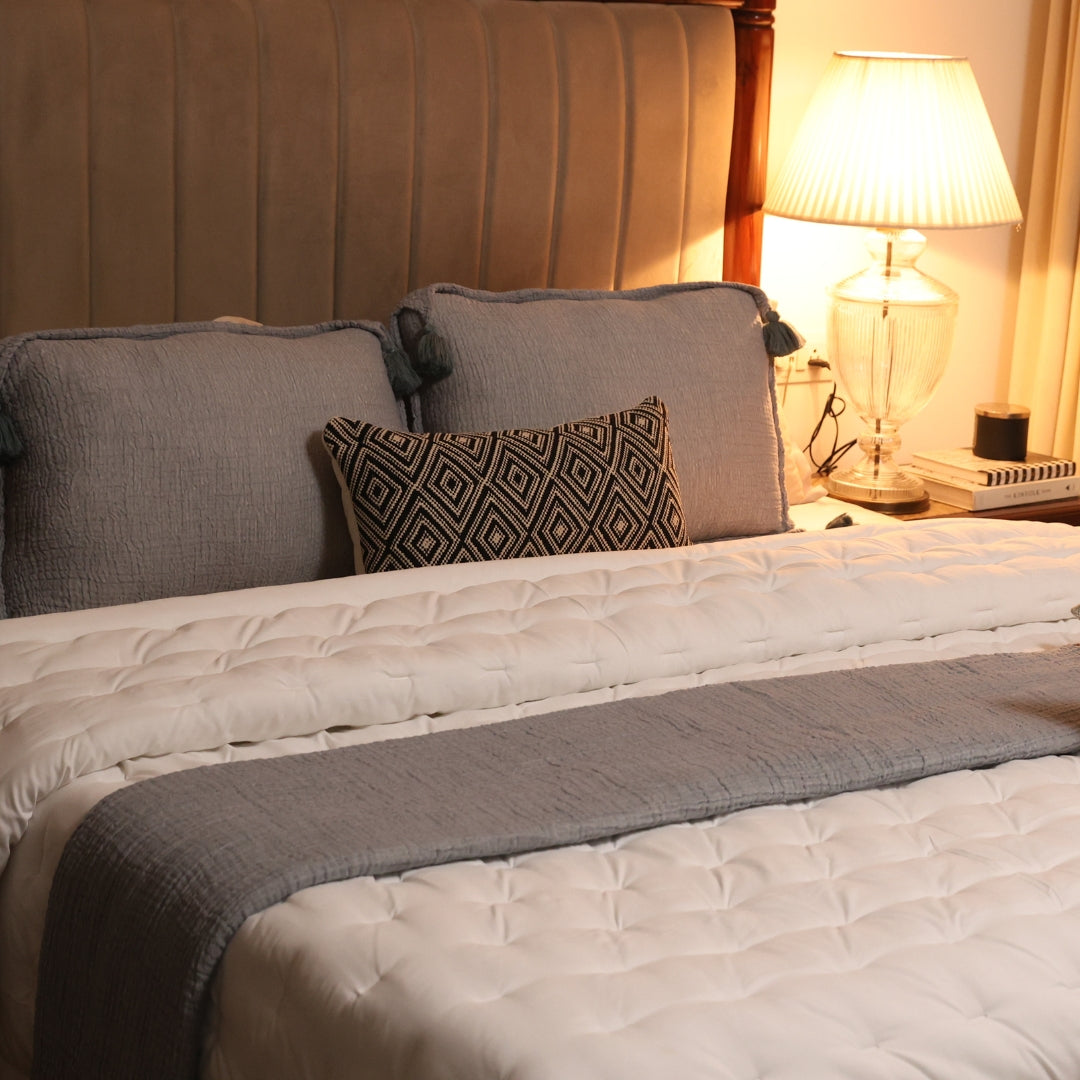Sadyaska White Double Bed Reversible Heavy Winter Downfill Micro Peach 1 Pcs Quilt