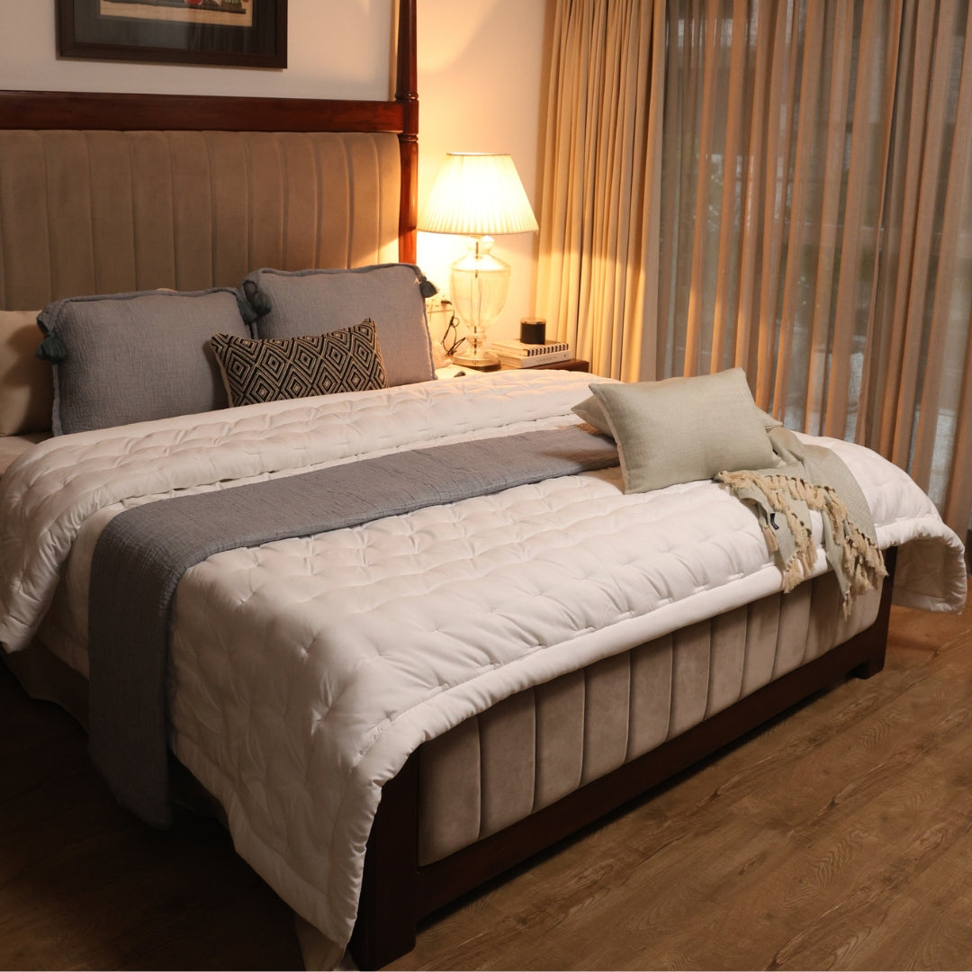 Sadyaska White Double Bed Reversible Heavy Winter Downfill Micro Peach 1 Pcs Quilt