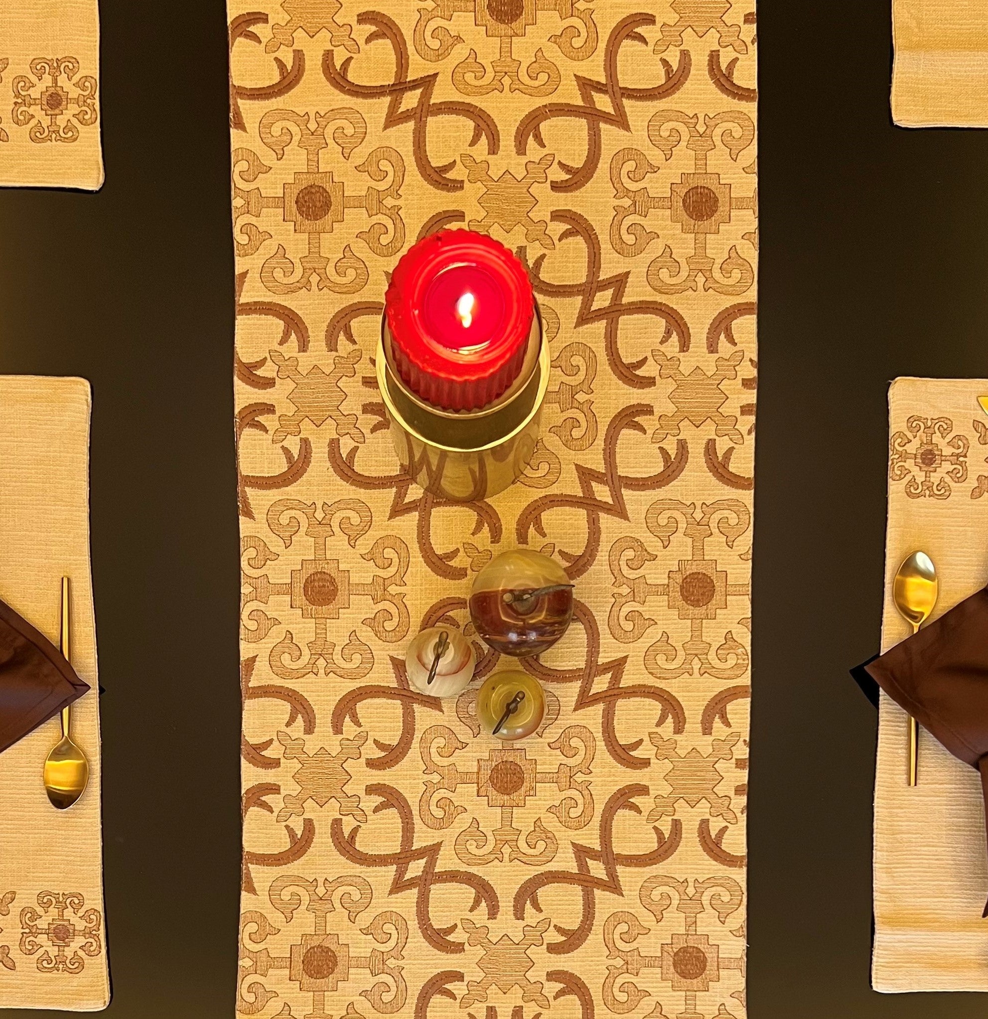 Sadyaska Geo Beige Table 1 Pcs Runner