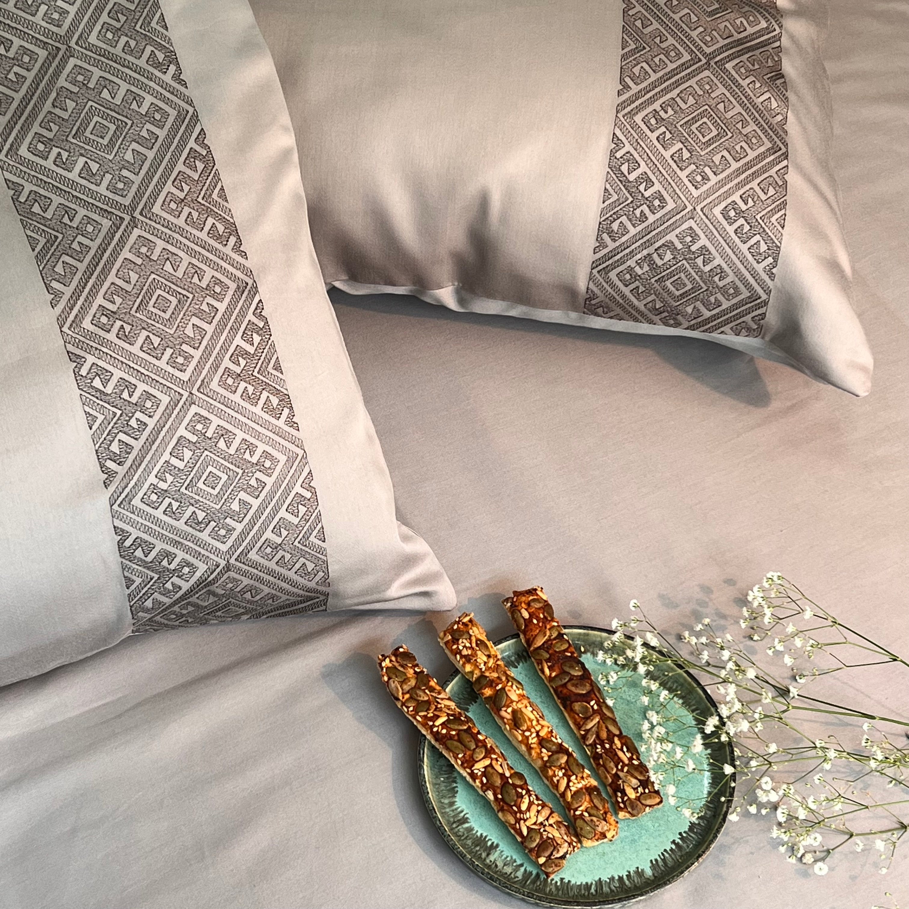 Sadyaska Arcane Silver Dreams 1 Pcs Bedsheet