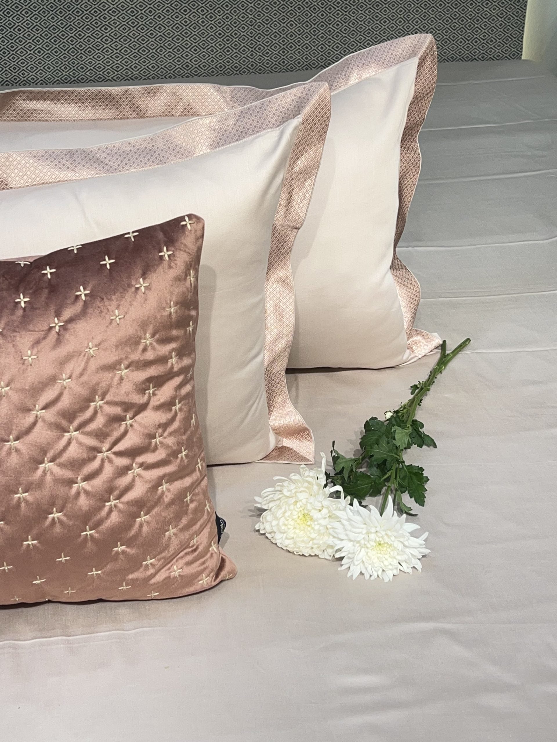 Sadyaska Matty Buff Legacy 1 Pcs Bedsheet