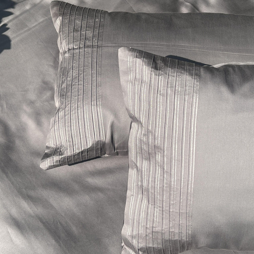 Sadyaska Pinstripe Elephant Grey Set 1 Pcs Bedsheet