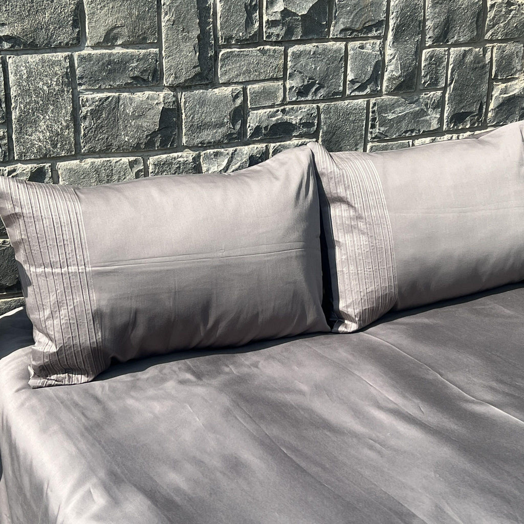 Sadyaska Pinstripe Elephant Grey Set 1 Pcs Bedsheet