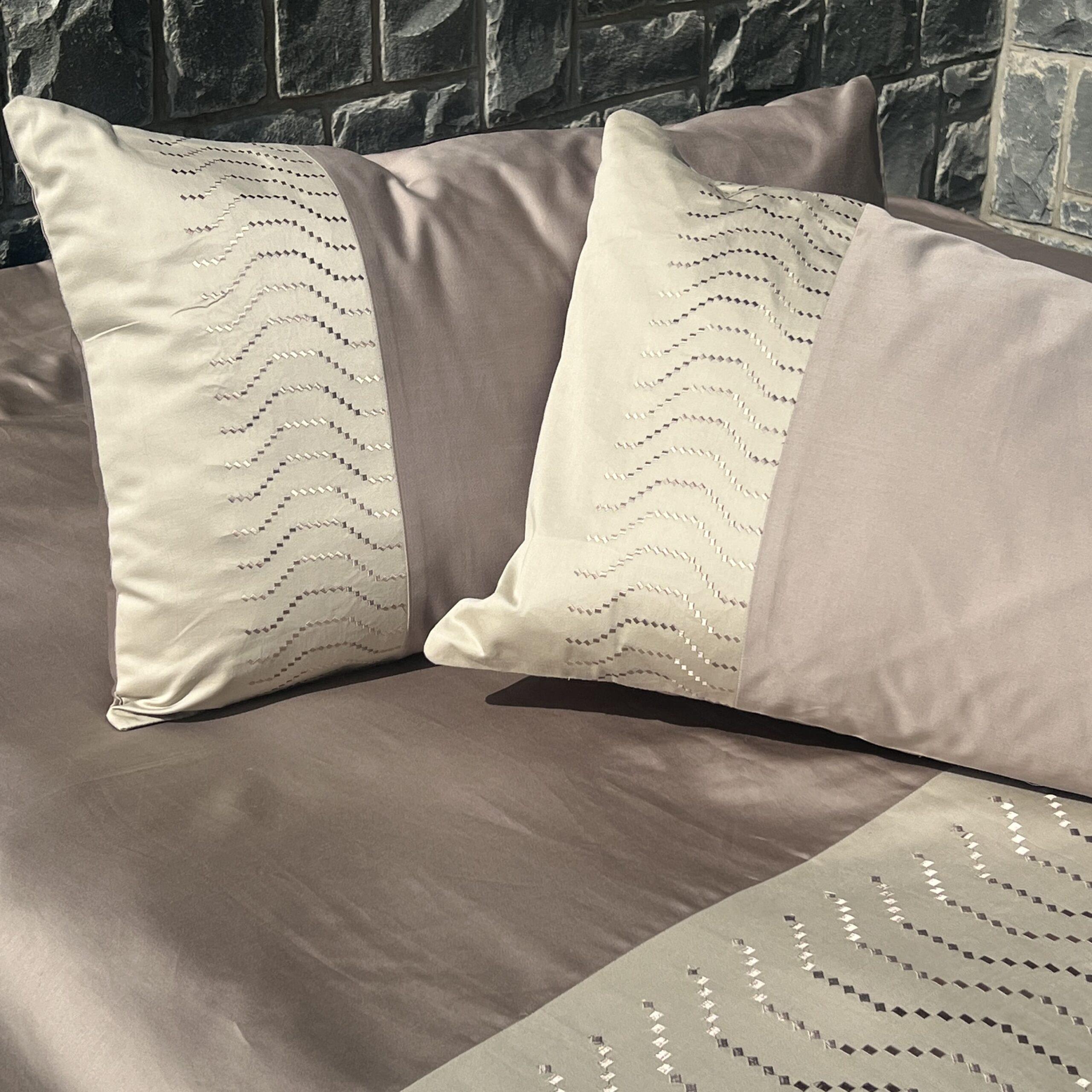 Sadyaska Elvis Mocha and Beige Embroidered Set 1 Pcs Bedsheet