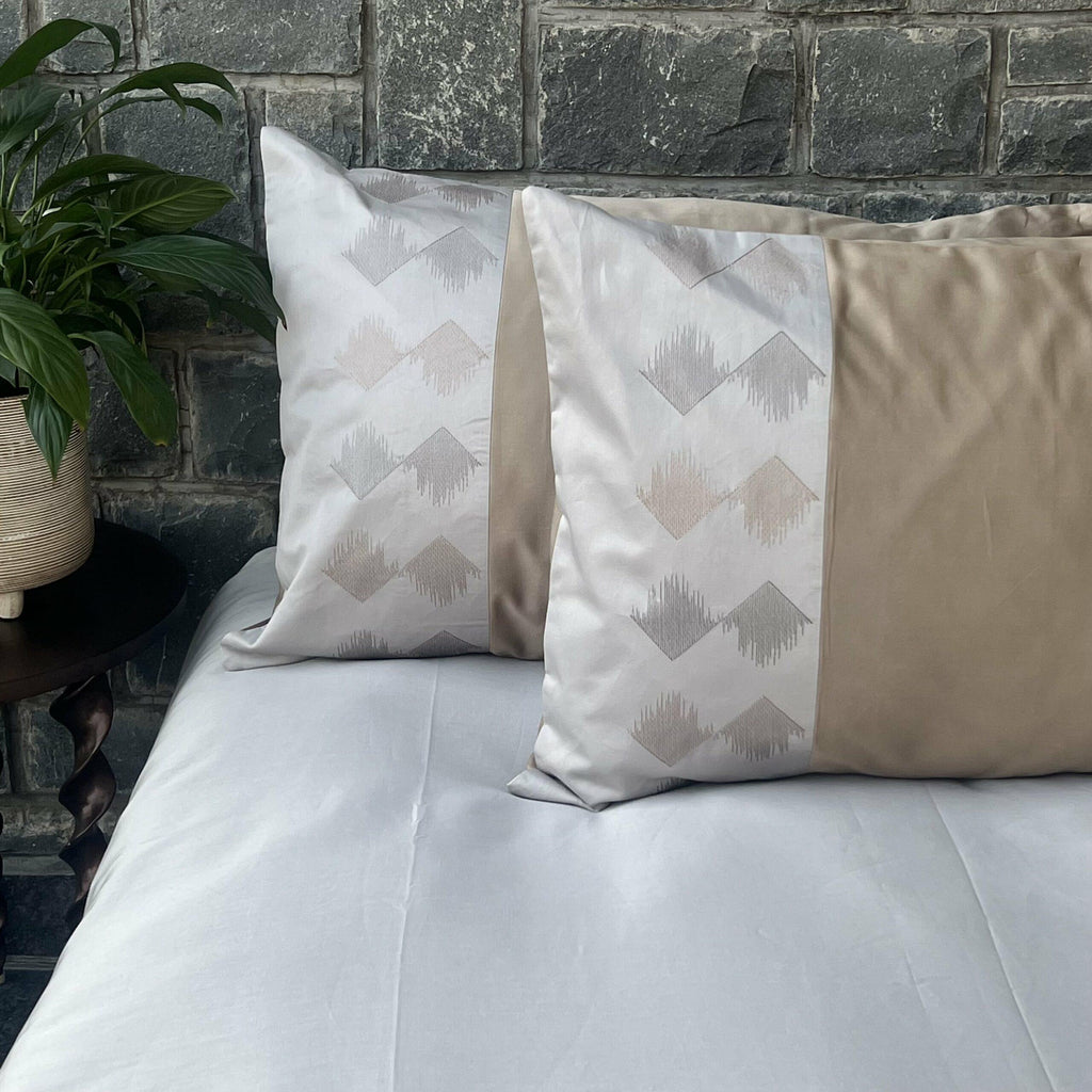 Sadyaska Peak Pearl Grey and Sand Embroidered Set 1 Pcs Bedsheet
