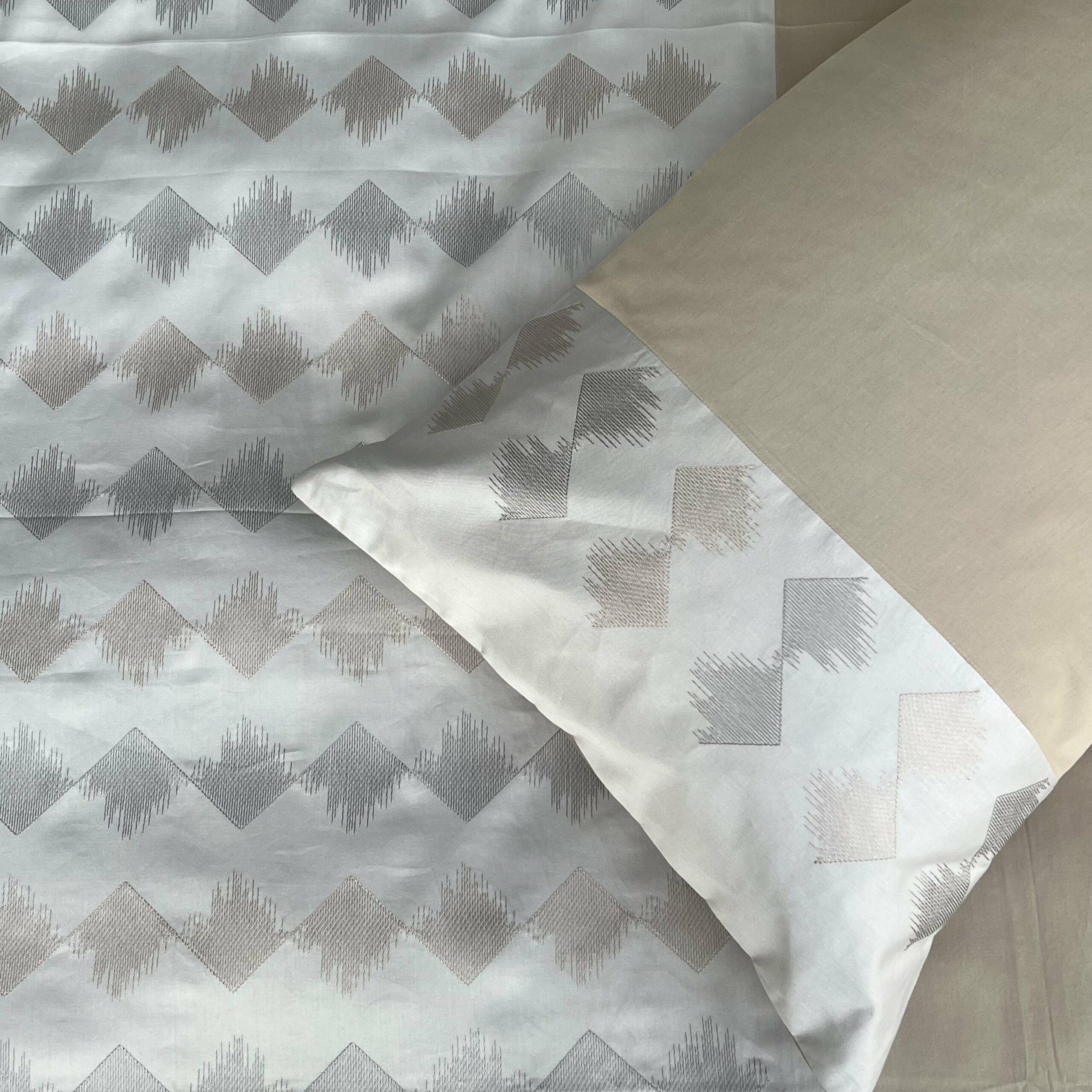 Sadyaska Peak Pearl Grey and Sand Embroidered Set 1 Pcs Bedsheet