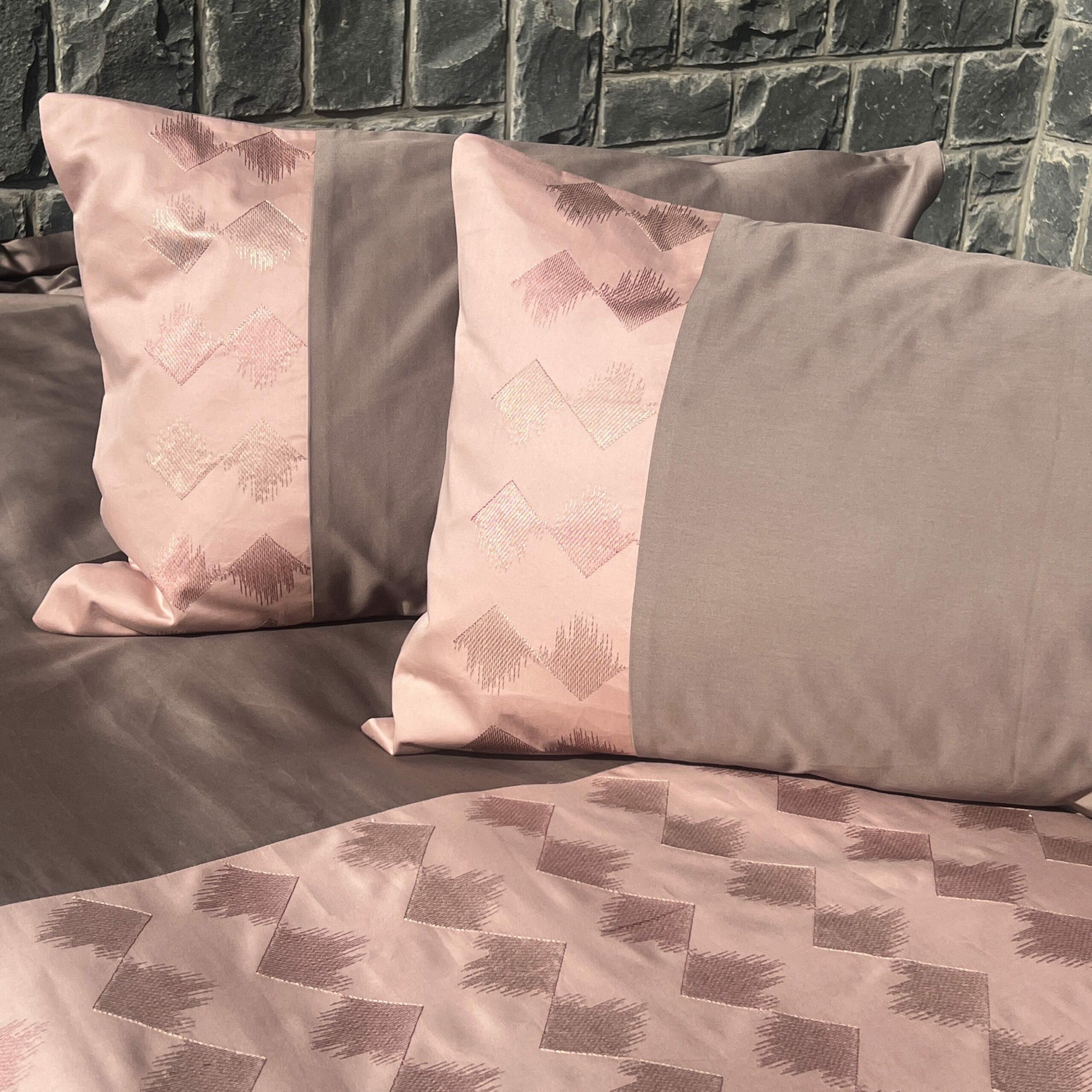 Sadyaska Peak Taupe and Rose Embroidered Set 1 Pcs Bedsheet