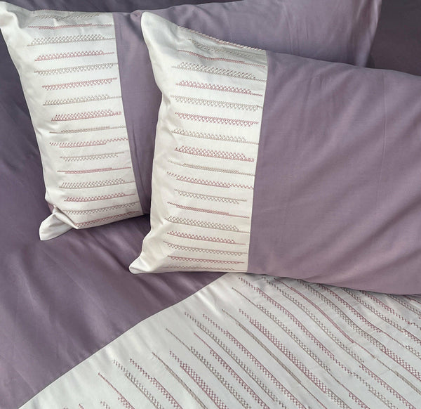Sadyaska Speckle Old Rose and Buff Embroidered Set 1 Pcs Bedsheet
