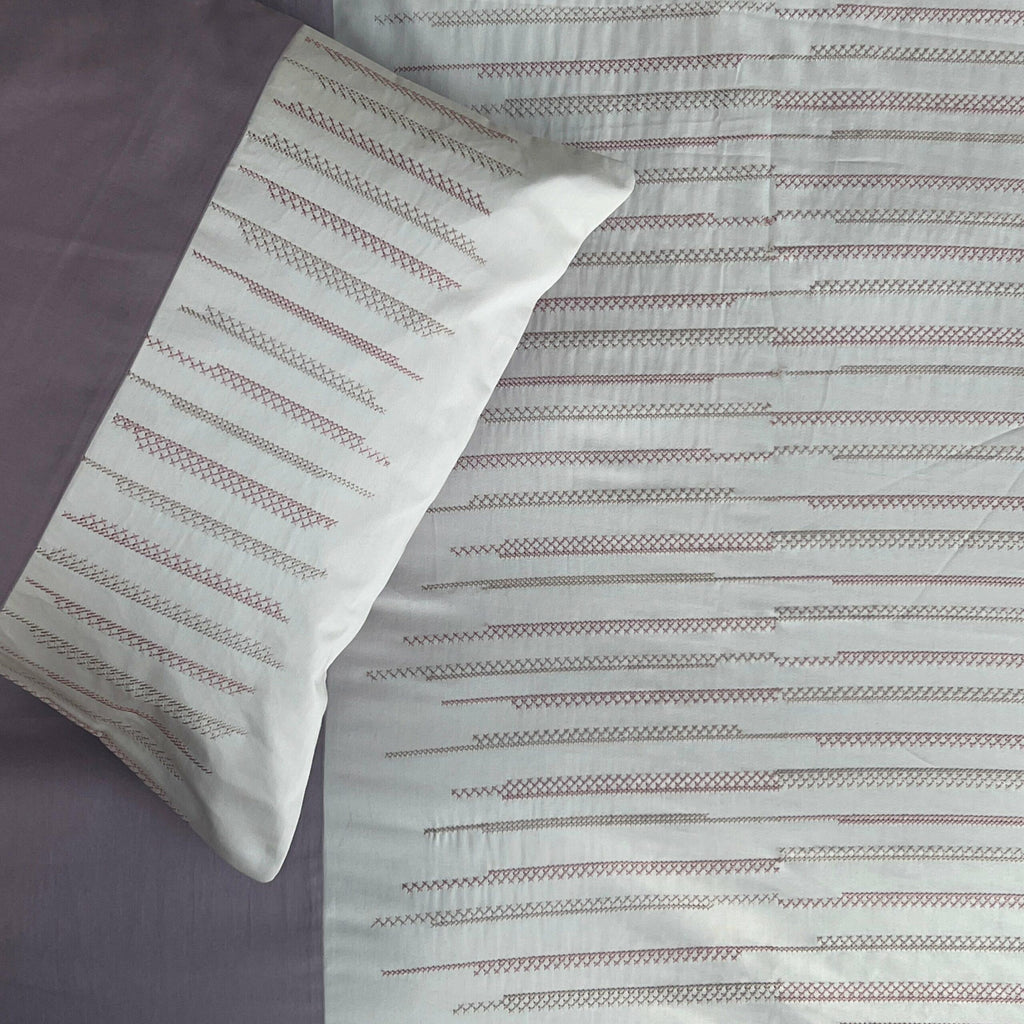 Sadyaska Speckle Old Rose and Buff Embroidered Set 1 Pcs Bedsheet