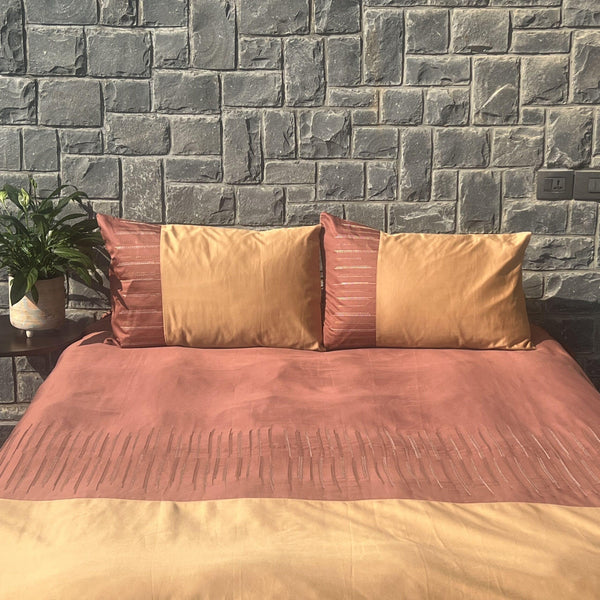 Sadyaska Speckle Terracotta and Honey Mustard Embroidered Set 1 Pcs Bedsheet