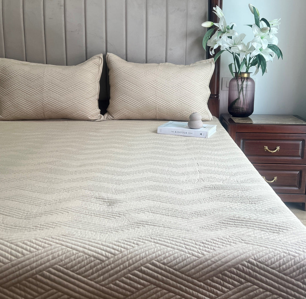 Sadyaska Beige Cancun Cotton Reversible 1 Pcs Bedspread