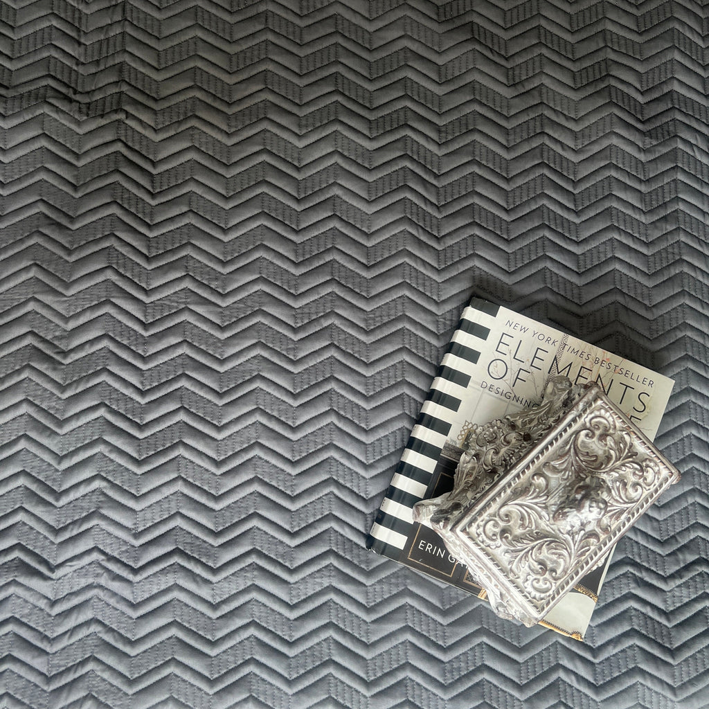 Sadyaska Dark Grey Donna Cotton Reversible 1 Pcs Bedspread
