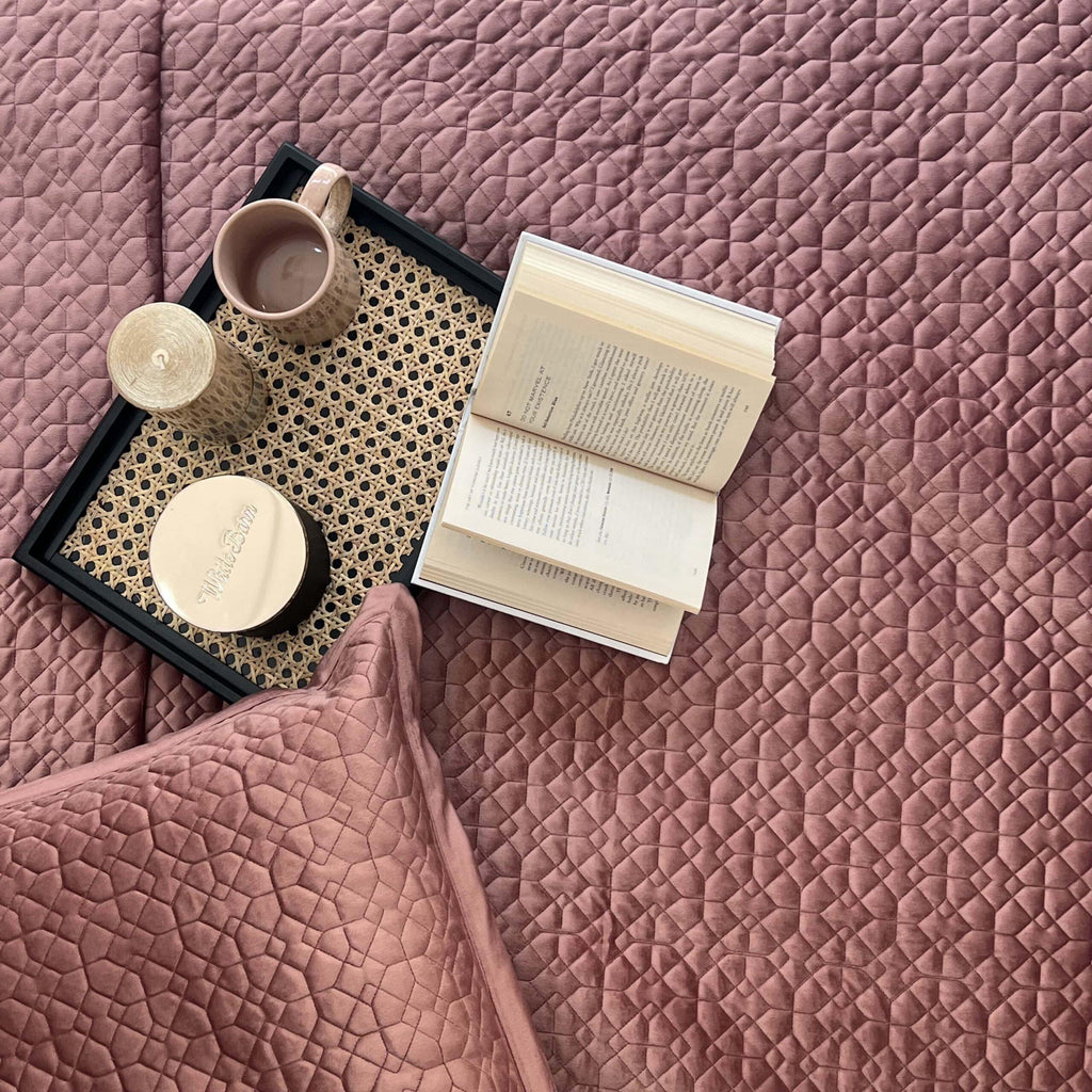 Sadyaska Nouveau Blush Velvet 1 Pcs Bedspread