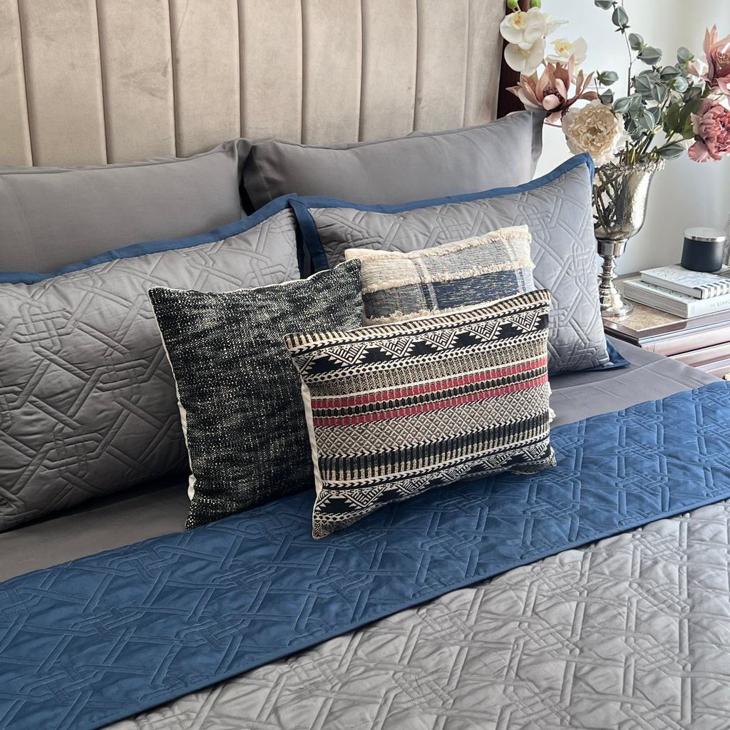 Sadyaska Quilted Navy and Dark Grey Gizmo Reversible 1 Pcs Bedspread