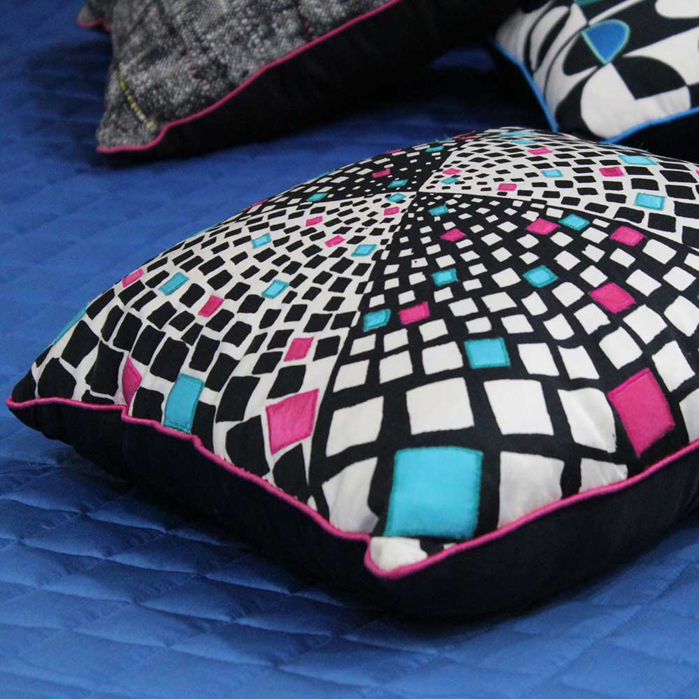 Sadyaska Geometric Pattern Starry Digital Printed Exceptional Quality with Polyester Black & White Color Use for Sofa Car Chair Living Room Dining Room Bed Room 16" X 16" 1 Pcs Cushion Cover