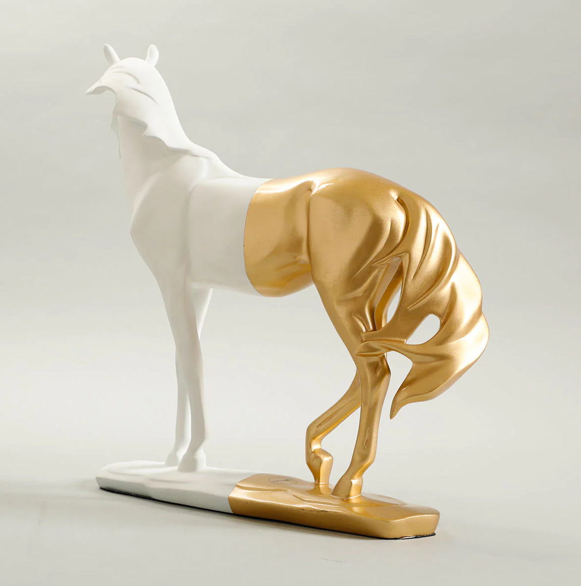 Sadyaska Cavallo Horse White and Gold 1 Pcs Product