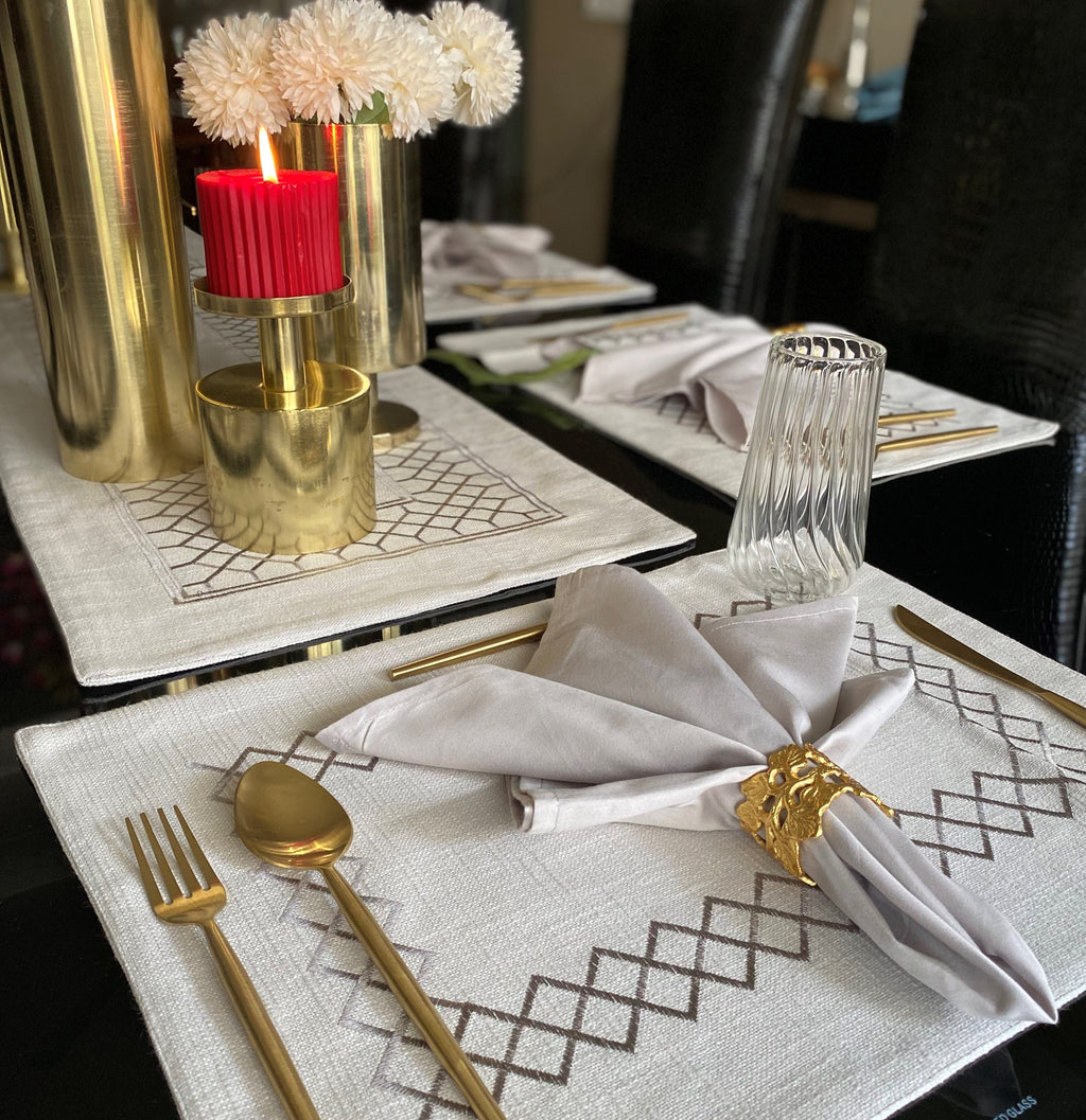 Sadyaska Zigzag Grey Set 13 Pcs Table Linen