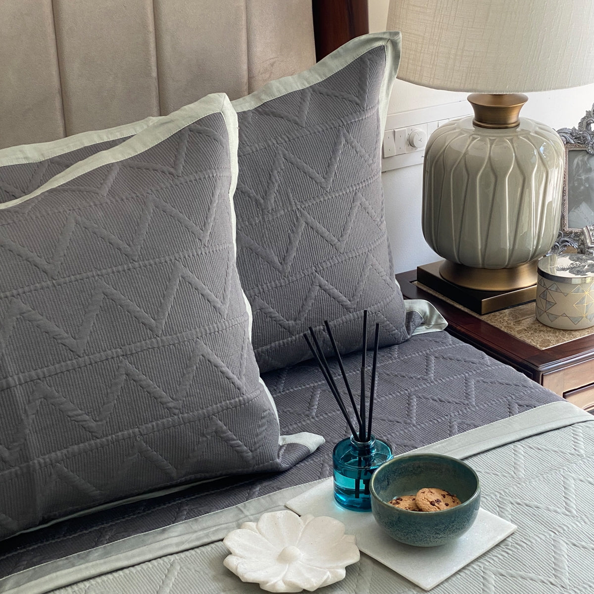 Sadyaska Dark Grey & Sage Green Trigon Reversible 1 Pcs Bedspread