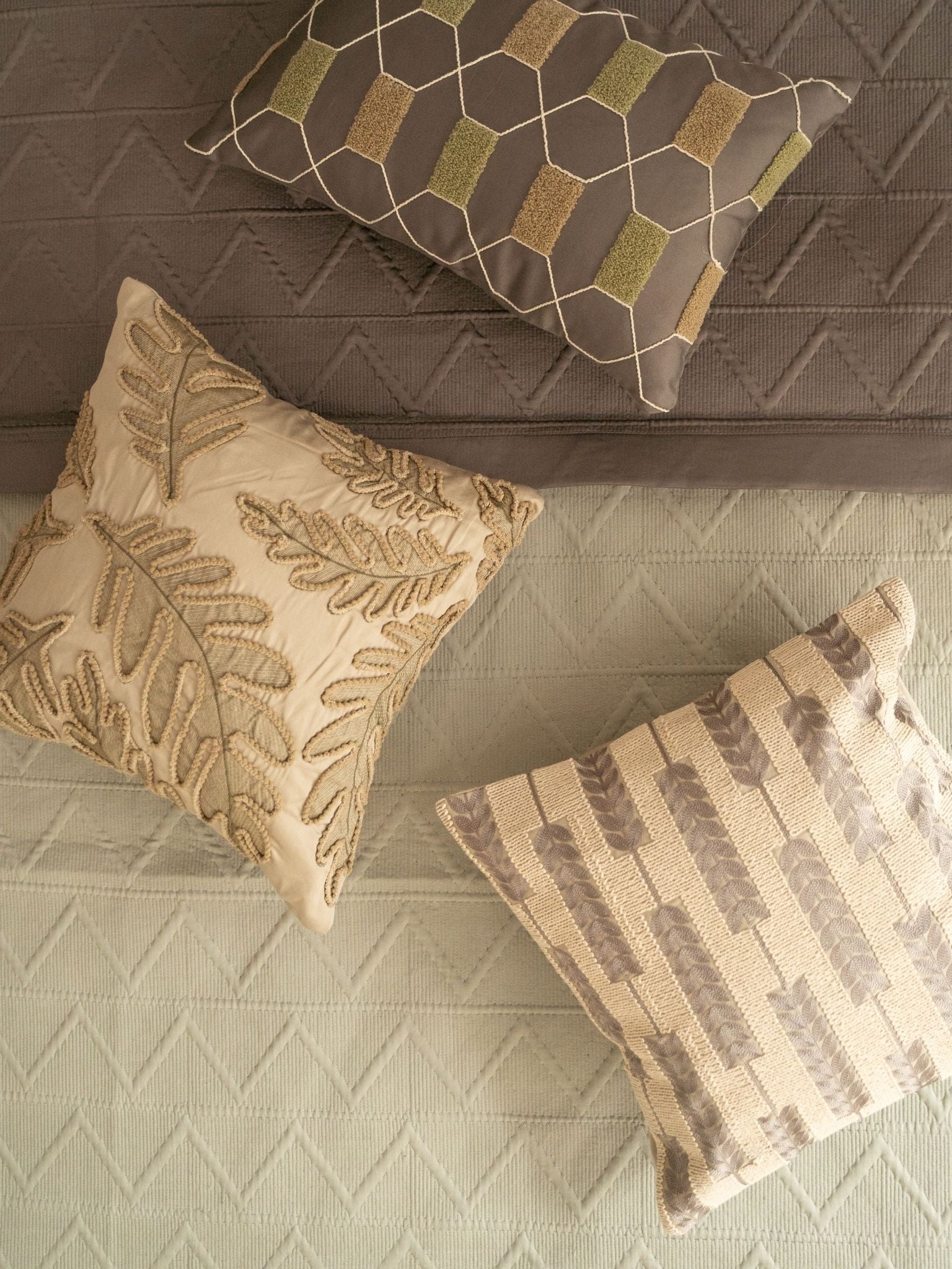 Sadyaska Trigon Sage Green and Dark Grey 300TC Cotton 10 Pcs Bedding Set