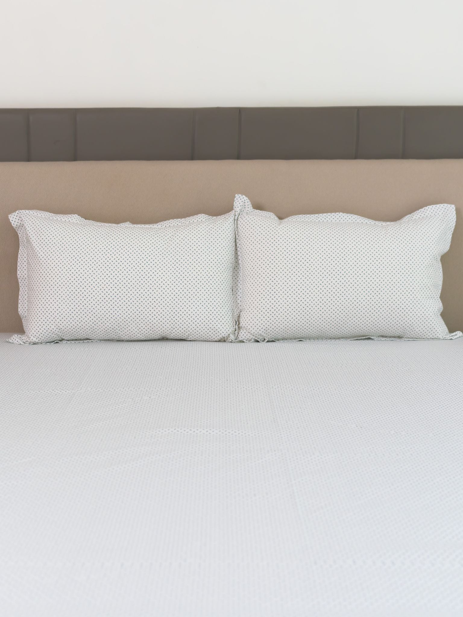 Sadyaska Nauti Crew Ivory Printed Cotton Set 1 Pcs Bedsheet
