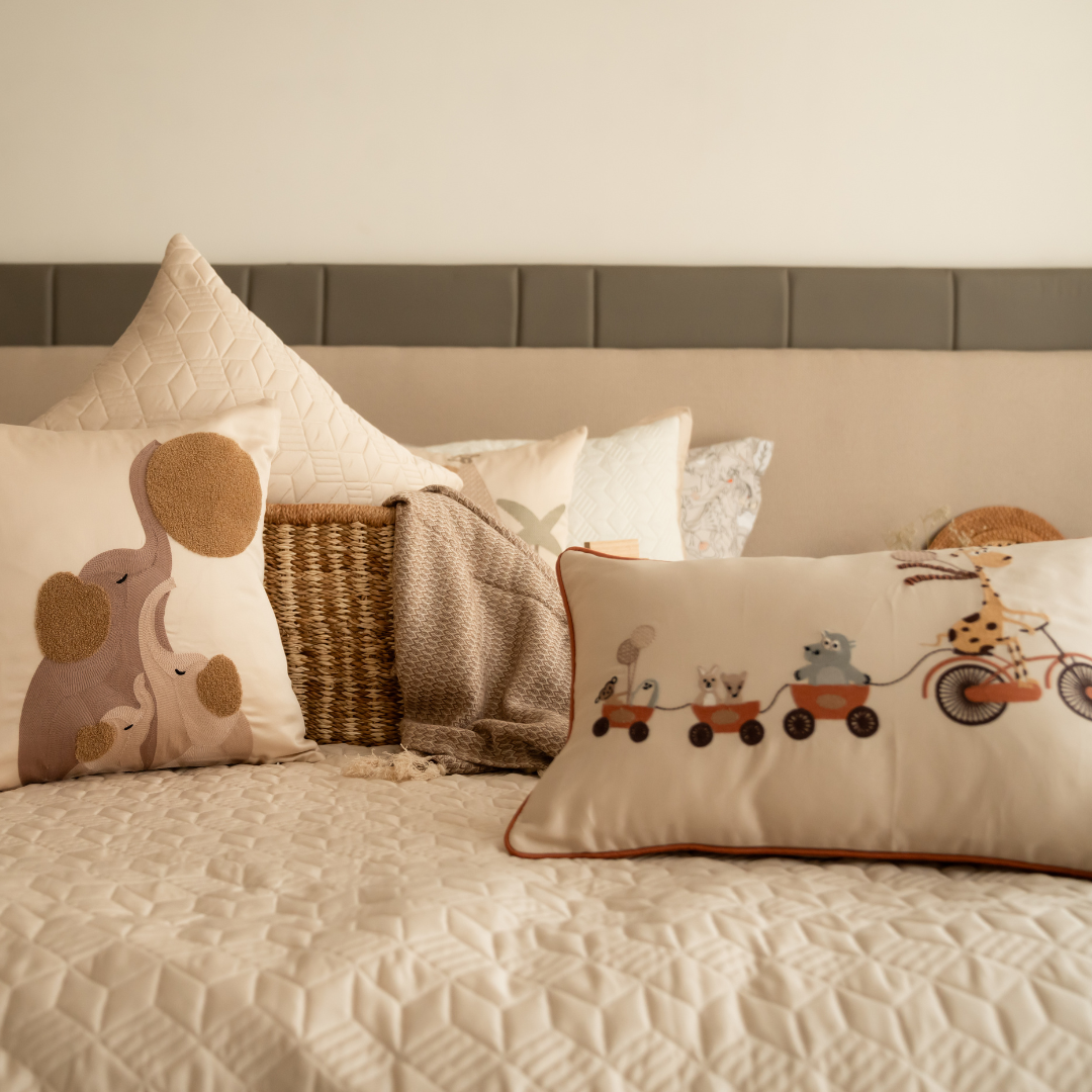 Sadyaska Wild Wonders Oats Beige and Ivory Kids 10 Pcs Bedding Set