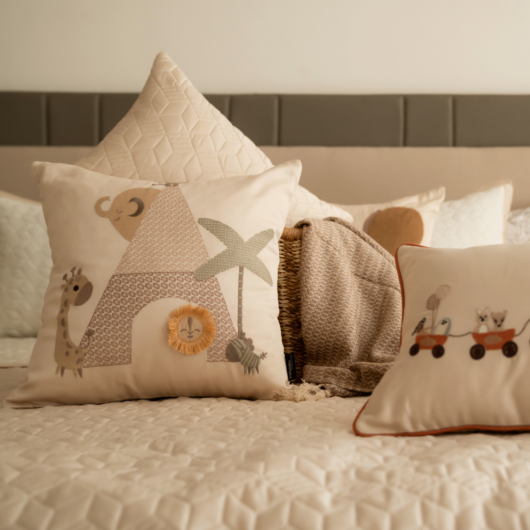 Sadyaska Wild Wonders Oats Beige and Ivory Kids 10 Pcs Bedding Set