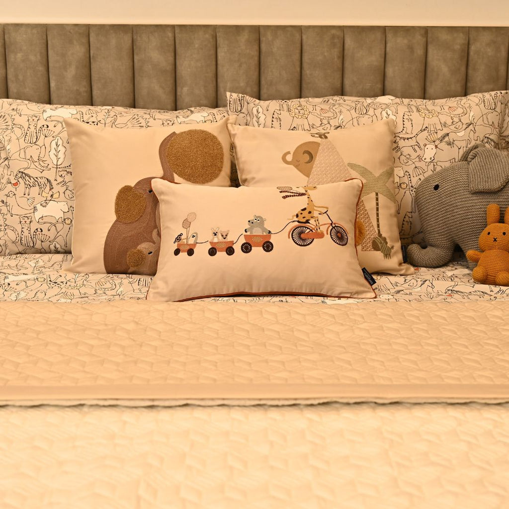 Sadyaska Wild Wonders Oats Beige and Ivory Kids 10 Pcs Bedding Set