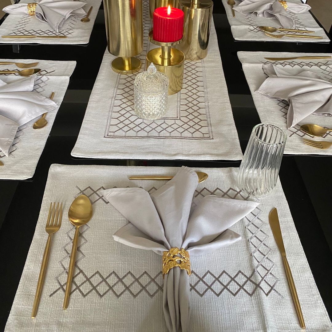 Sadyaska Zigzag Grey Set 13 Pcs Table Linen
