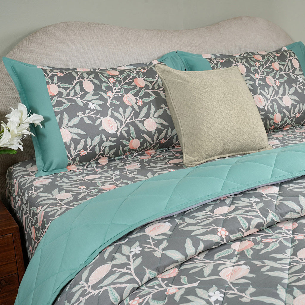 Sensory Bloom Granada 4 pcs Green Quilt Set