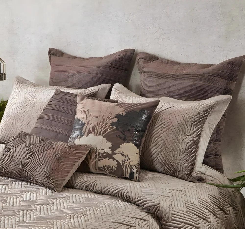 Anna Simona Cascade 8 Pcs Bedsheet Set