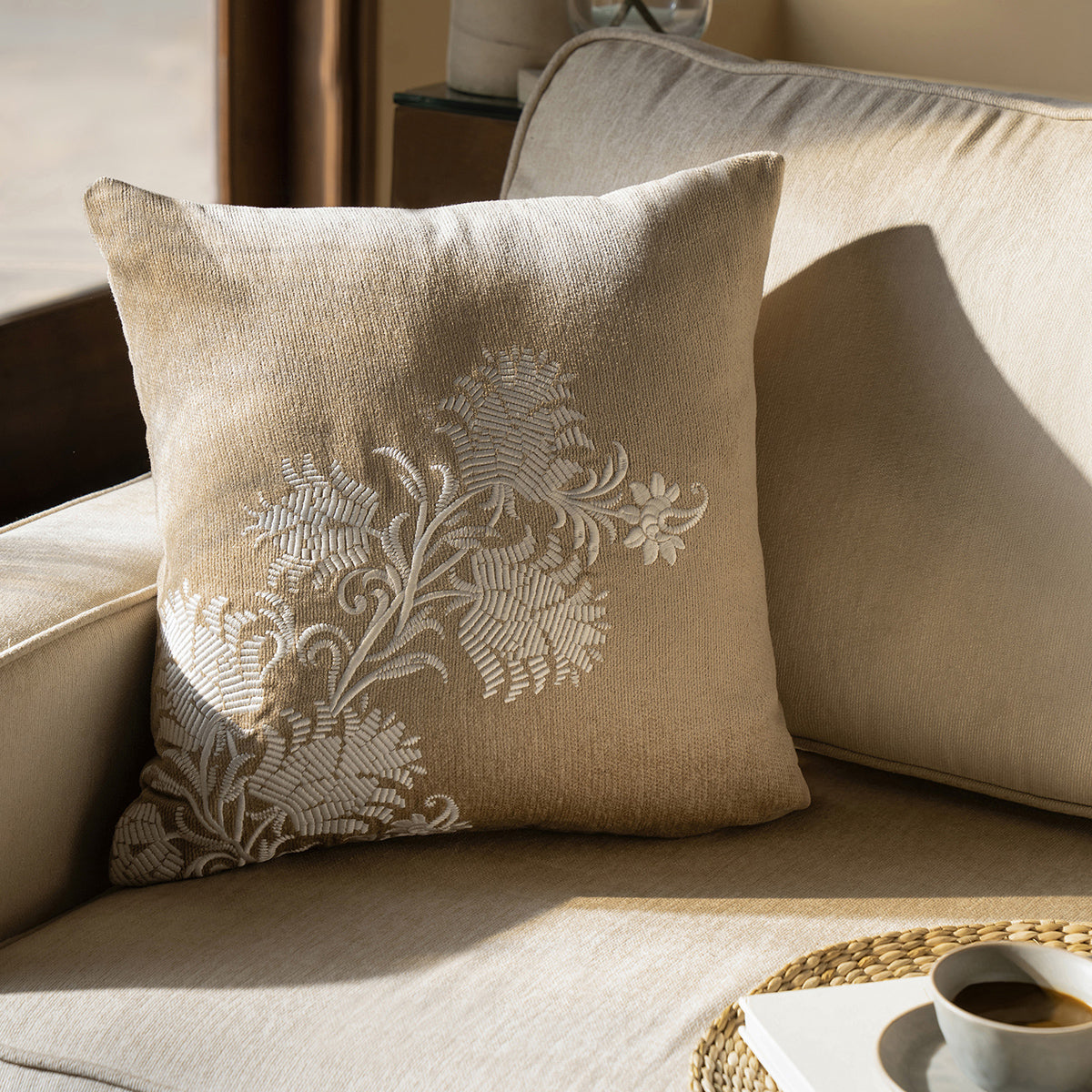 Imperial Essence Refined Atavistic Linen Cushion Cover