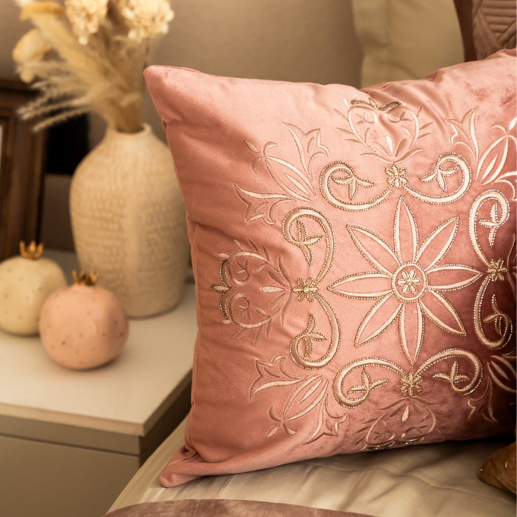 Sadyaska Decorative Flora Blush Velvet 16x16 1 Pcs Cushion Cover