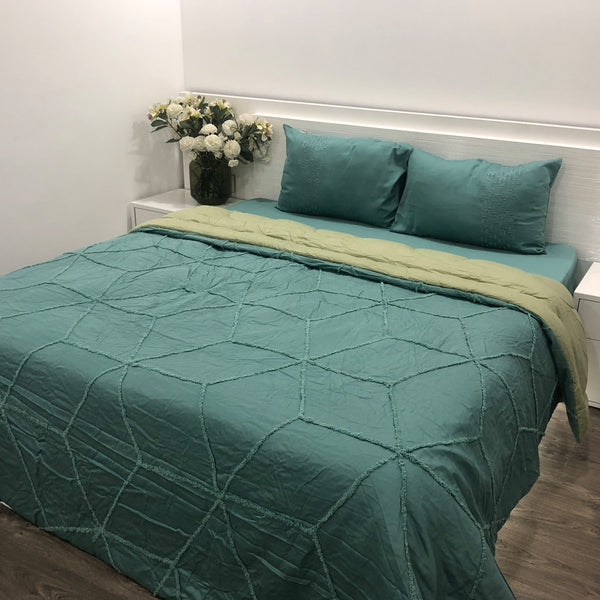 Sadyaska Tufted Double Bed Cotton Turquoise Reversible 1 Pcs Quilt