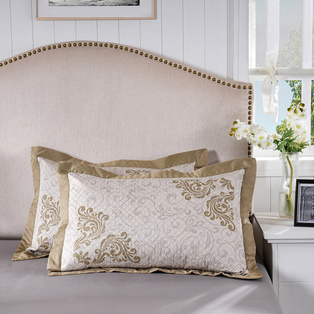 Classical Ornate Seamless Scroll Pillow Sham Set Gold