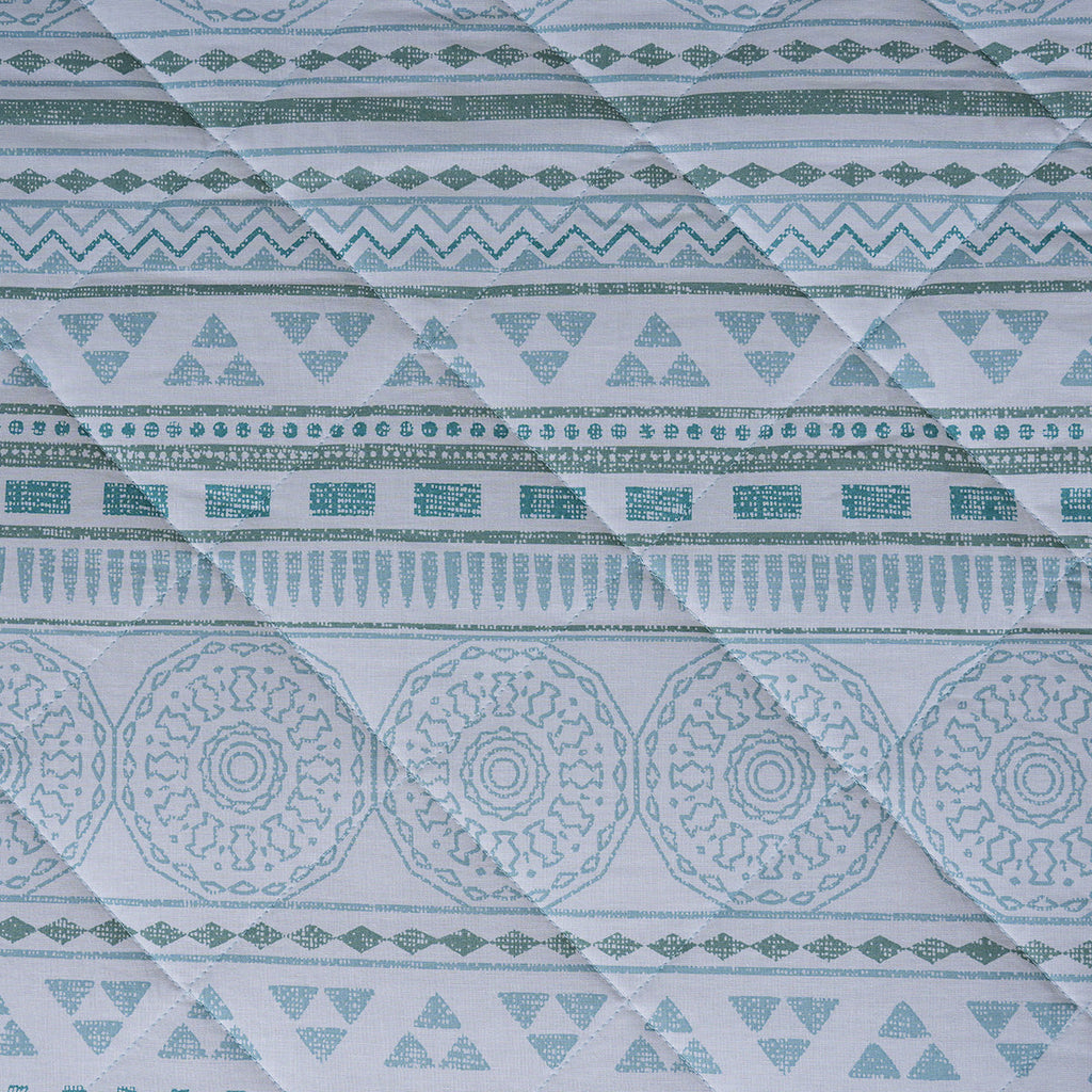 Hermosa Sensory Bloom Allegra Quilt Blue