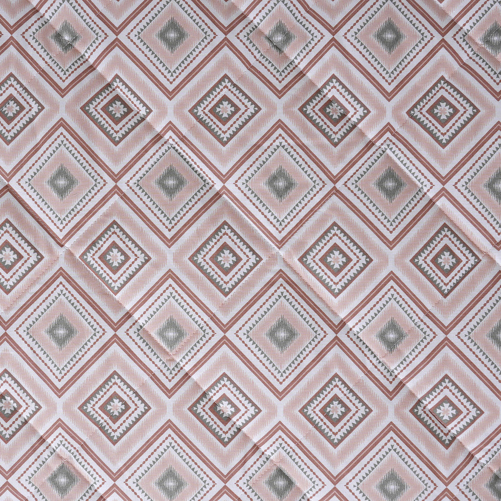 Hermosa Sensory Bloom Jude Quilt Peach