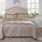 Classical Ornate Seamless Scroll Quilt/Quilted Bed Cover Gold