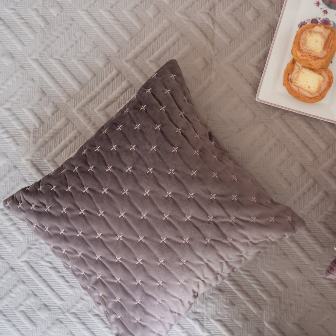 Sadyaska Decorative Sparkle Mousse Velvet 16x16 1 Pcs Cushion Cover