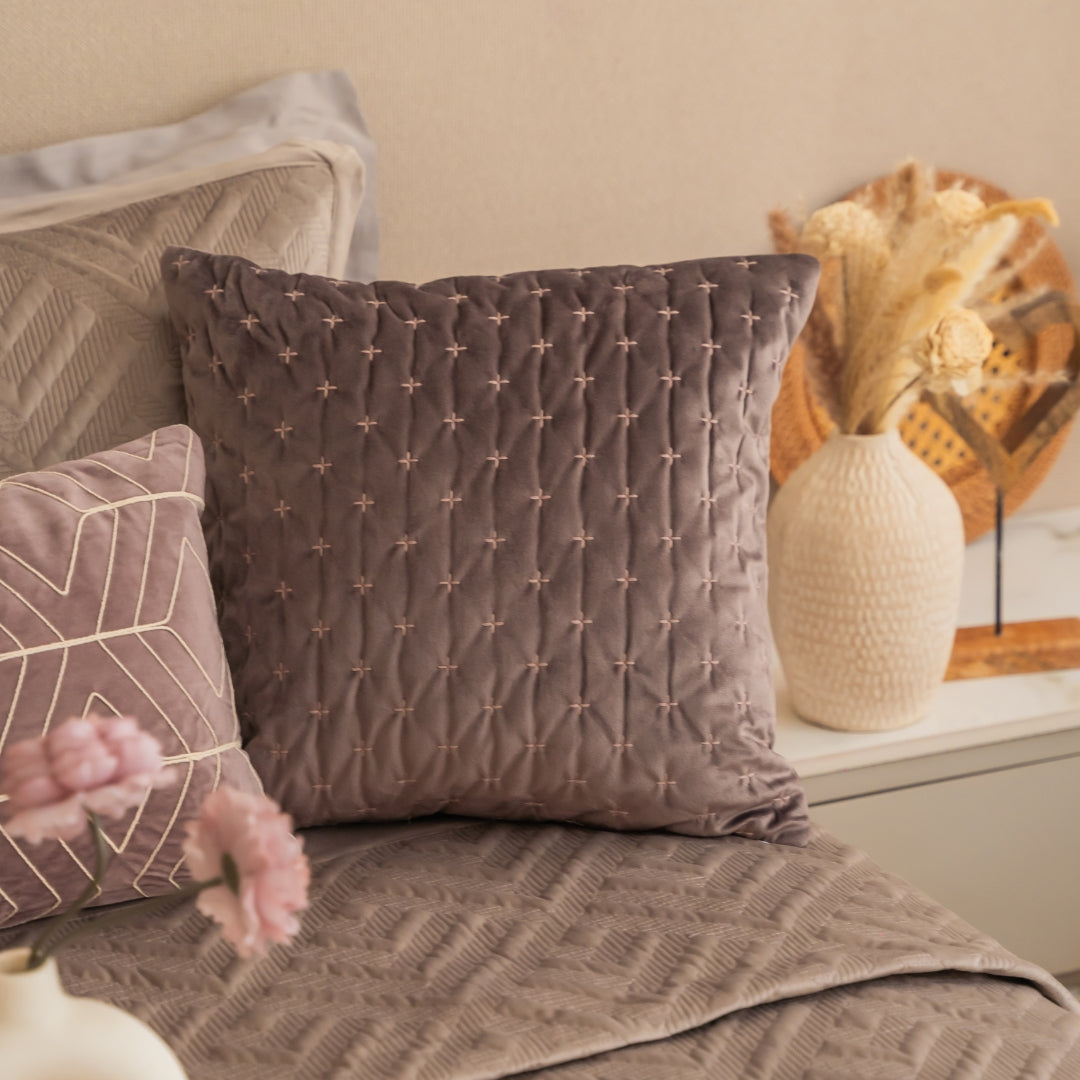 Sadyaska Decorative Sparkle Mousse Velvet 16x16 1 Pcs Cushion Cover